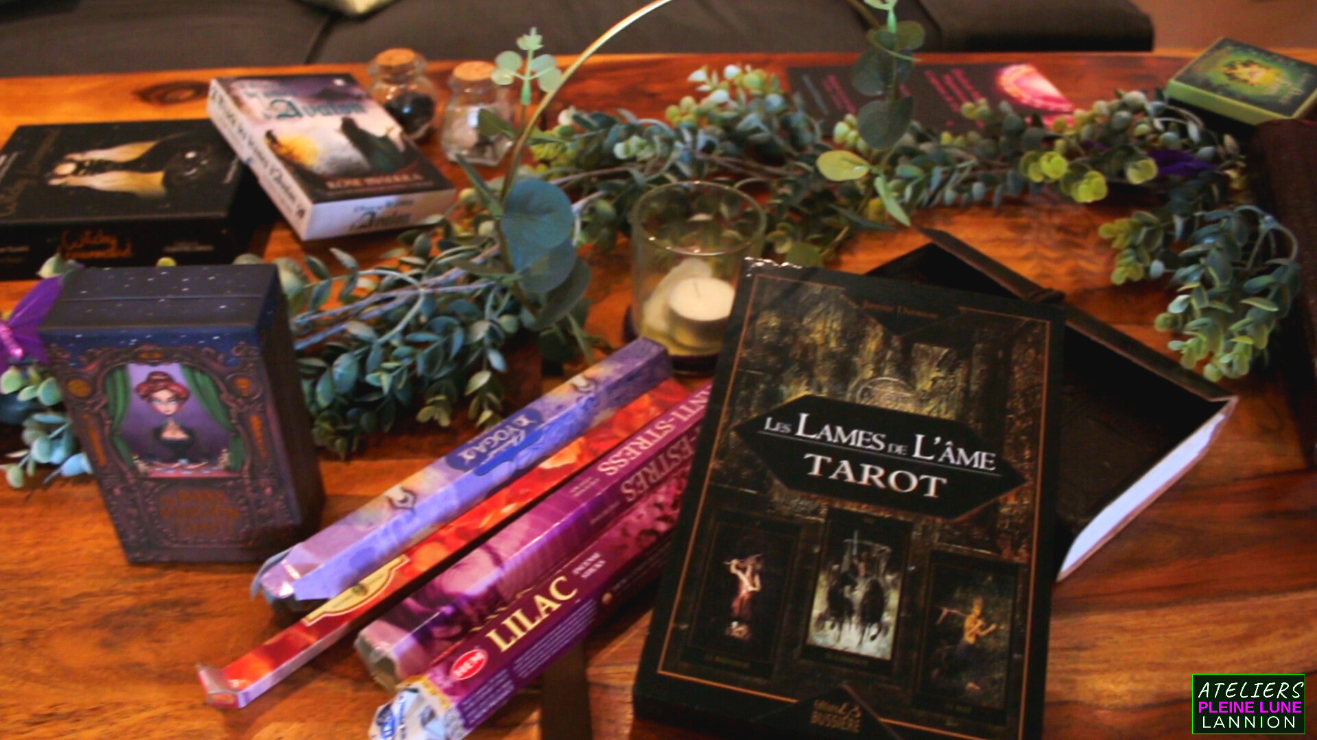 Ateliers-Pleine-Lune-Divination-Carte-et-oracles-Lannion-6.png