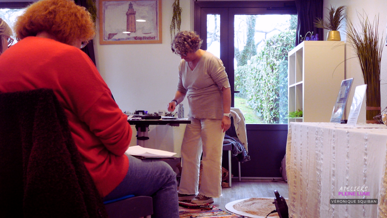 Ateliers Pleine Lune Chakras Véronique Squiban Chemin de lenergie Lannion (2)